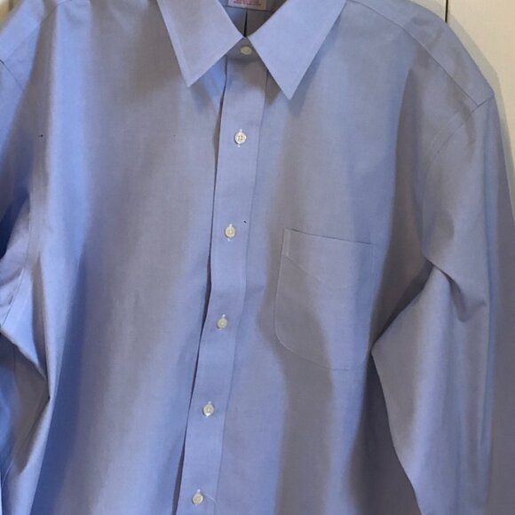 Classic,  Light blue Brooks Brothers non-iron Dress Shirt 16 1/2 x 35 - Picture 2 of 11